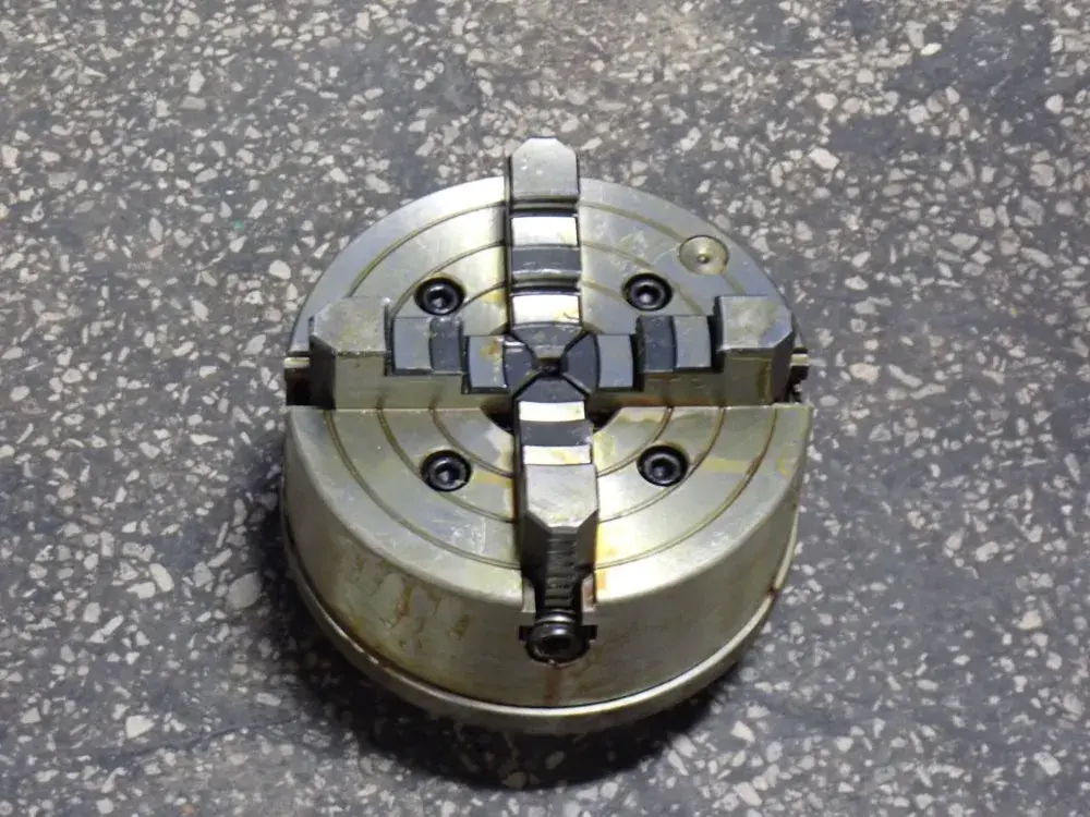 8" 4-jaw Chuck