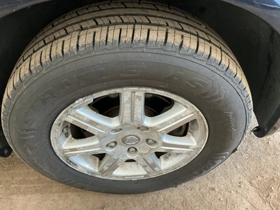 USED 2009 CHRYSLER TOWN AND COUNTRY