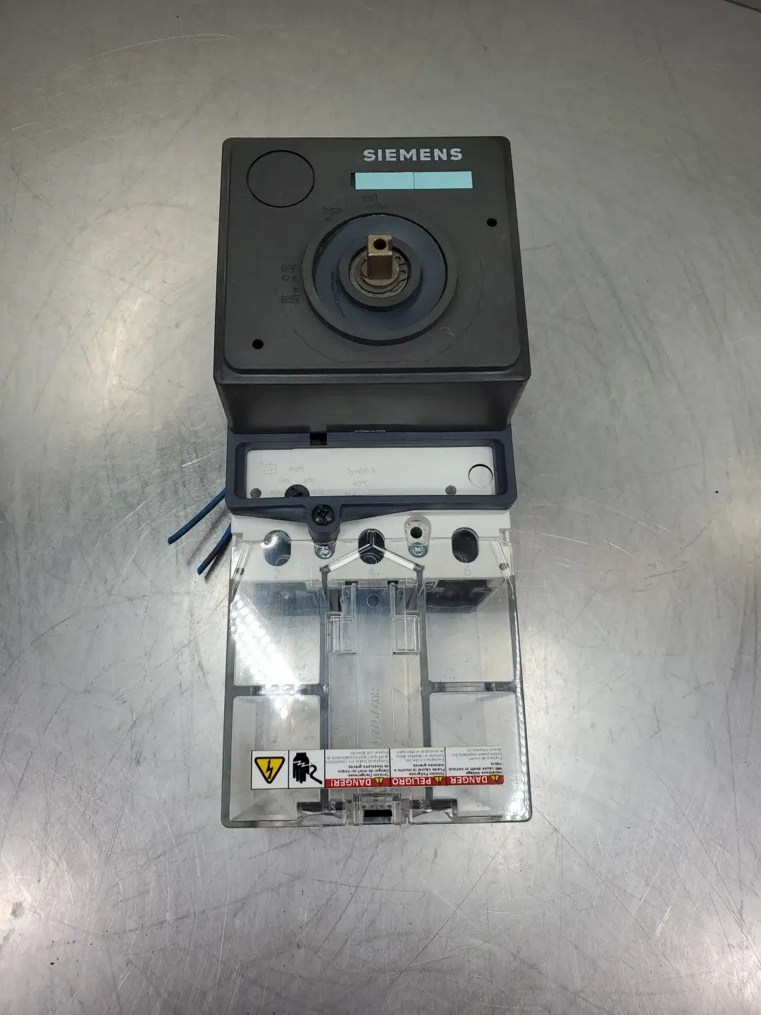 USED Siemens HDX3B060F 60A Breaker w/3VL9300-3HF01 Control Switch