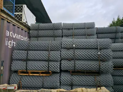 Chain Link Mesh Rolls, 2" x 2", 6 Gauge Galvanized 5' x 30'