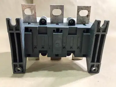 NEW SCHNEIDER ELECTRIC LR9F5367