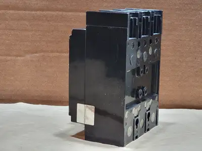 USED SQUARE D QDL32225