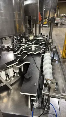 USED FILLER SPECIALTIES BOTTLE FILLING SYSTEM