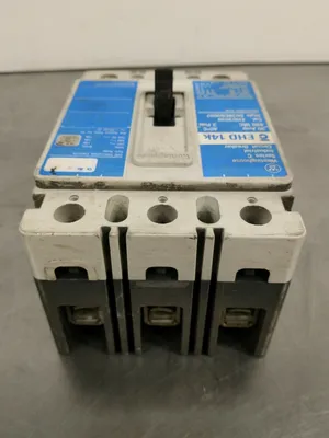 WESTINGHOUSE 30 AMP CIRCUIT BREAKER 3 POLE 480 VAC EHD14k 4E