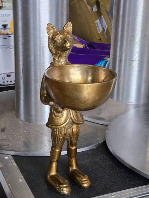 12" Eloise The Fox theme Dish Stand | Metal with Brass-Gold Finish