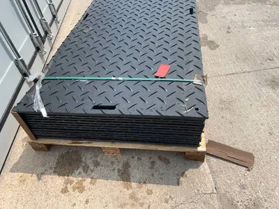 SDLANCH IRGPM Diamond Plated/Smooth Ground Protection Mat 4X8 (IRGPM-4x8x05)