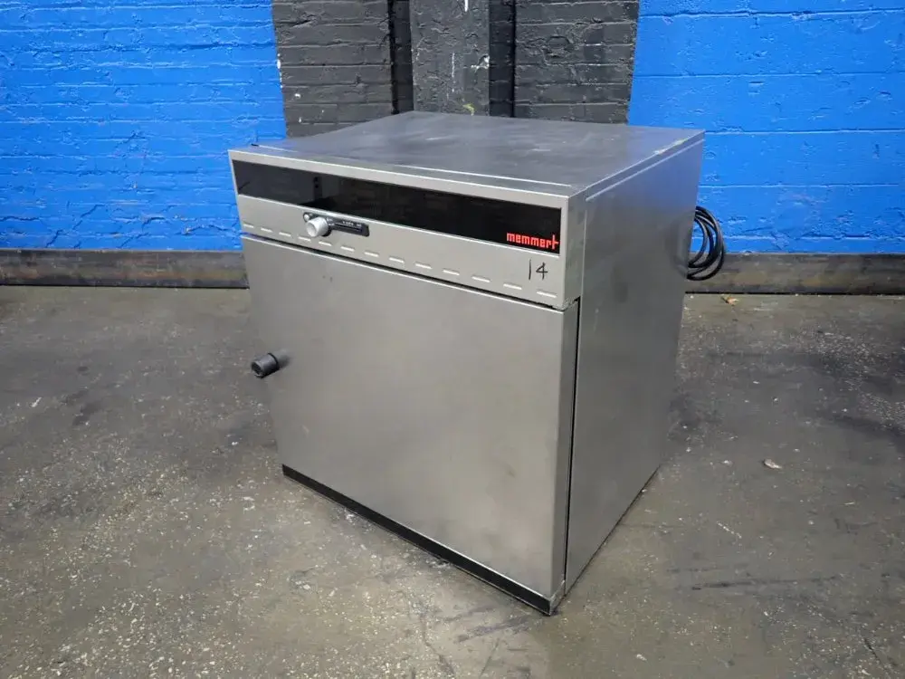 USED MEMMERT HCP108