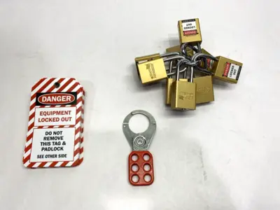 USED AMERICAN LOCK LOCKOUT PADLOCK KEYED ALIKE 1-1/2" SHACKLE NO KEYS LOT OF 9
