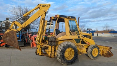 USED 1986 CATERPILLAR 416