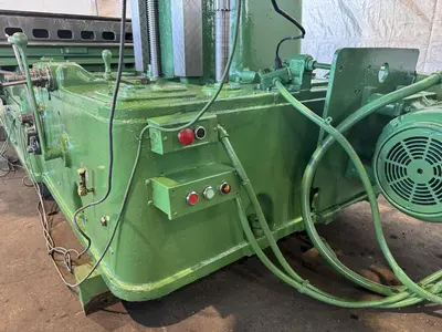 USED GIDDINGS & LEWIS 340-T