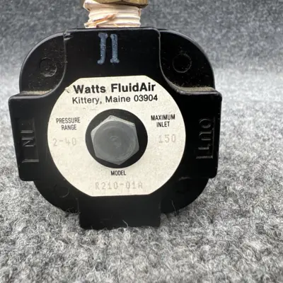 Used Watts R210-01A Air Pressure Regulators California US | Davliegogo LLC #1706417