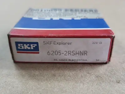 NEW SKF 6205-2RSHNR
