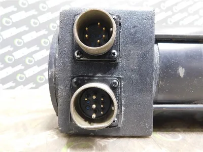 Allen Bradley 1326AB-A3E-11 AC Servo Motor 1.2 kW 3000RPM Damaged Connector Used