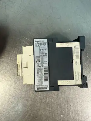 Schneider LC1D09-BL Contactor 25A 600V Ac Max 24V Dc LC1D09BL (2.1.5)