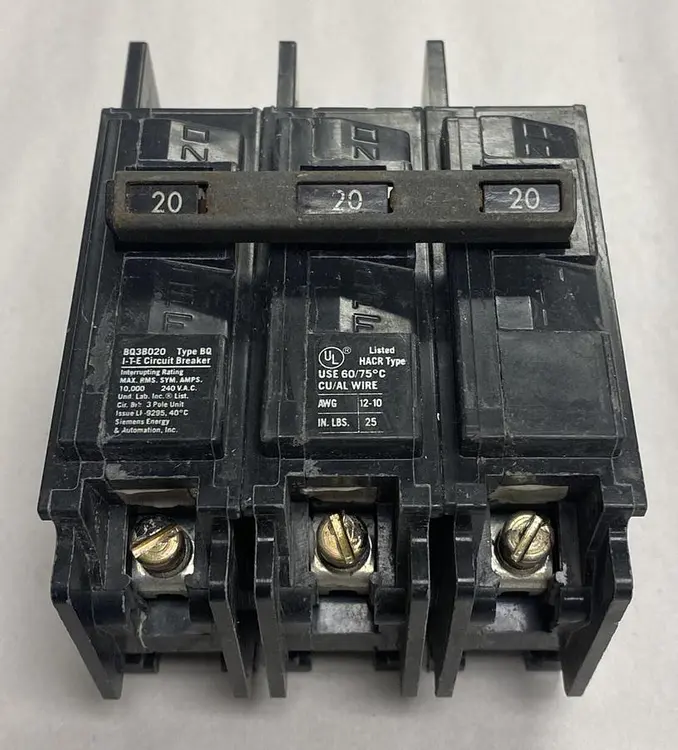 Used SIEMENS BQ3B020 Miscellaneous Equipment (Electrical & Power) | Surplus Asset Holdings #1190484