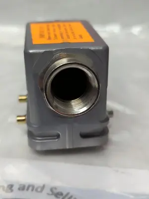 New | in-Stock AMPHENOL C146 10B 010 1021 Miscellaneous Equipment (Electrical & Power) | Surplus Asset Holdings #1196975