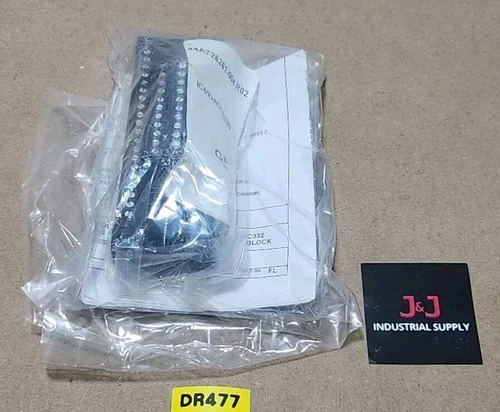 NEW GE Fanuc IC693ACC332B