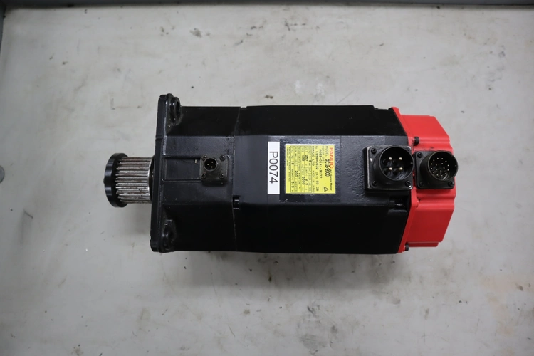 Used 1995 USED FANUC PARTS AND TOOLING AC12/2000 SERVO MOTOR Servo Motors Minnesota US | Machinesused.com #225753