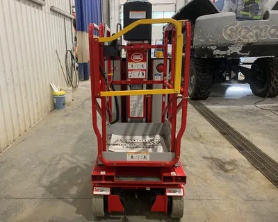 New | in-Stock 2026 MEC MME25 VERTICAL MAST LIFT Scissor Lifters Alberta CA | Adcock Equipment #1417580