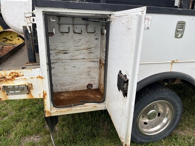 USED 2012 FORD F-550