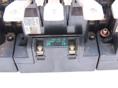 Fuji Electric SC-N5 (93) SC-N5 Motor Starter Contactor 3Ph 600V 93A Lot of 3
