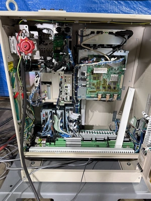 USED 2014 YASKAWA MOTOMAN HP20D