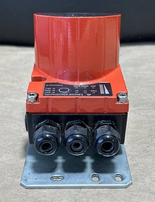 USED Leuze Electronics 50039937