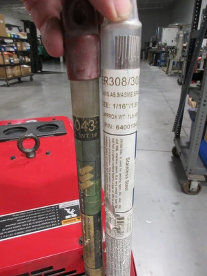 Used LINCOLN ELECTRIC PRECISION TIG 225 Tig Welders Minnesota US | Machinesused.com #1321799