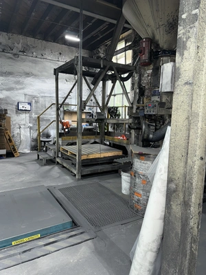 Installation of 2No 3000 LT Loading Hopper assemblies.