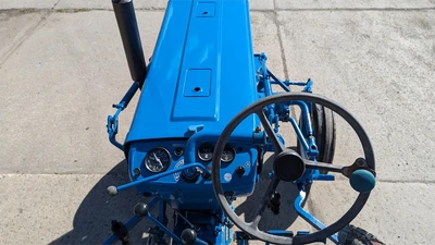 USED 1986 FORD 1710