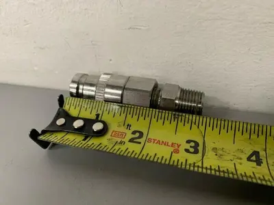 USED SNAP-TITE S71-3N4 QUICK CONNECTS W/ .75" FITTINGS