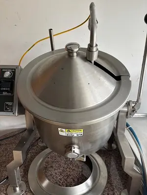USED SAVAGE BROS CO. 2411