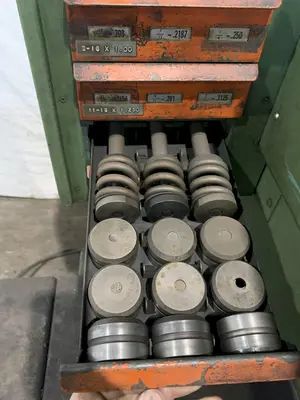 USED STRIPPIT 76001