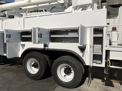 Used 2012 INTERNATIONAL 7400 Bucket (boom) trucks California US | Big Truck & Equipment #1412264