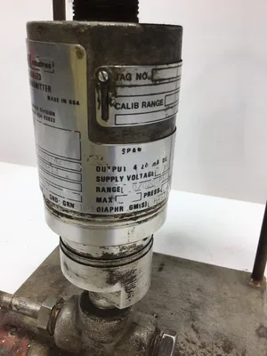 Schlumberger Industries PA3000-020-42-13-XX-XX-13 Pressure Transmitter 4-20mA
