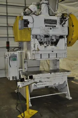 USED 1965 JOHNSON G2-60-56-22
