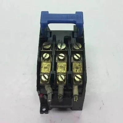 USED Square D 9065