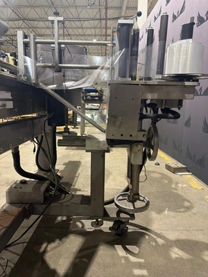 SLATE PACKAGING SYSTEMS Automatic Wraparound Labeler USED