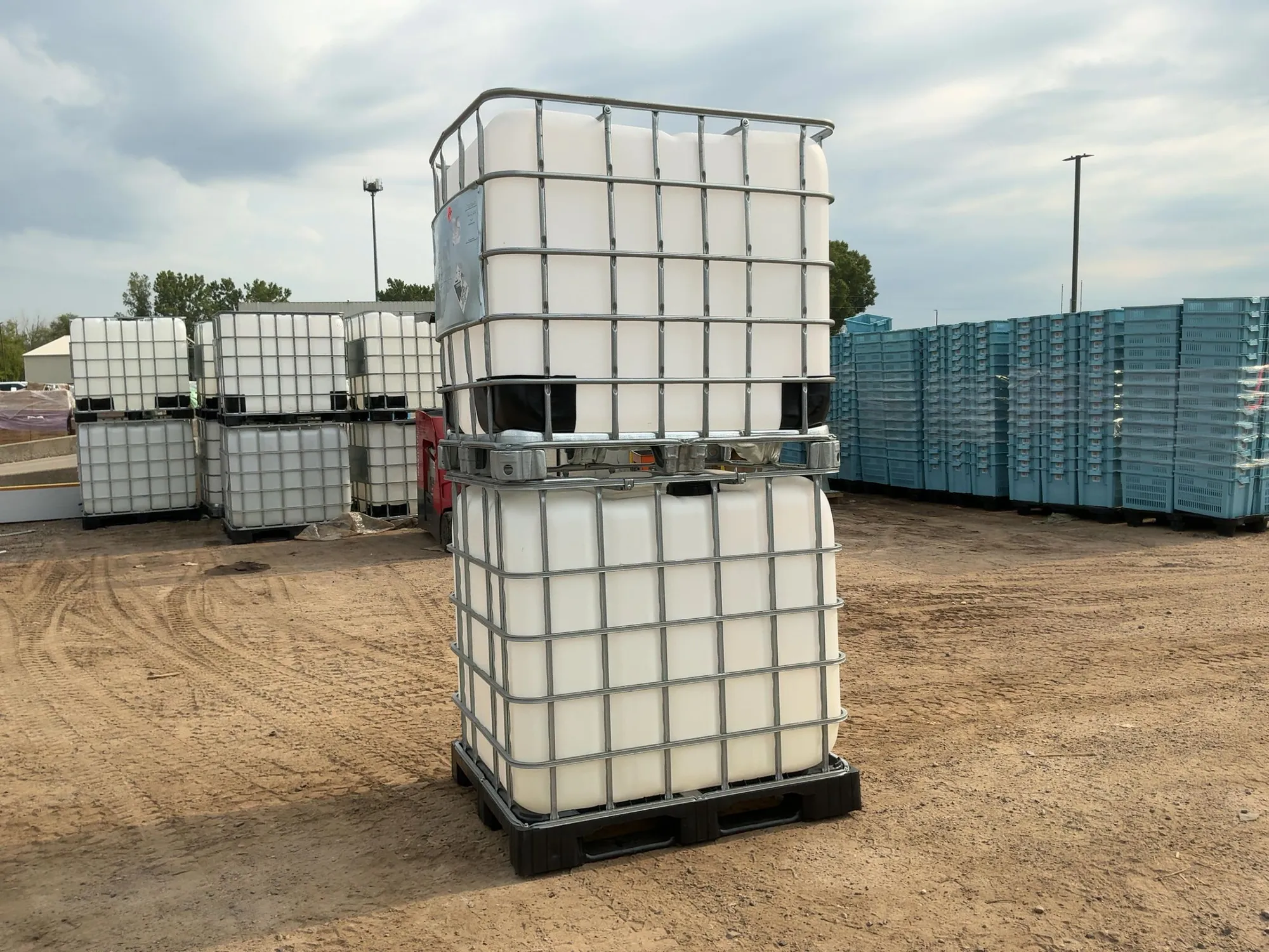 Used _UNKNOWN_ _UNKNOWN_ IBC Tanks Michigan US | Miedema Asset Management Group #1392641