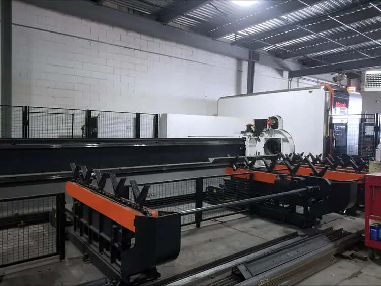 Used 2016 MAZAK 3D FABRI-GEAR 400 II Laser Cutters Illinois US | Machinery Marketing International #919844