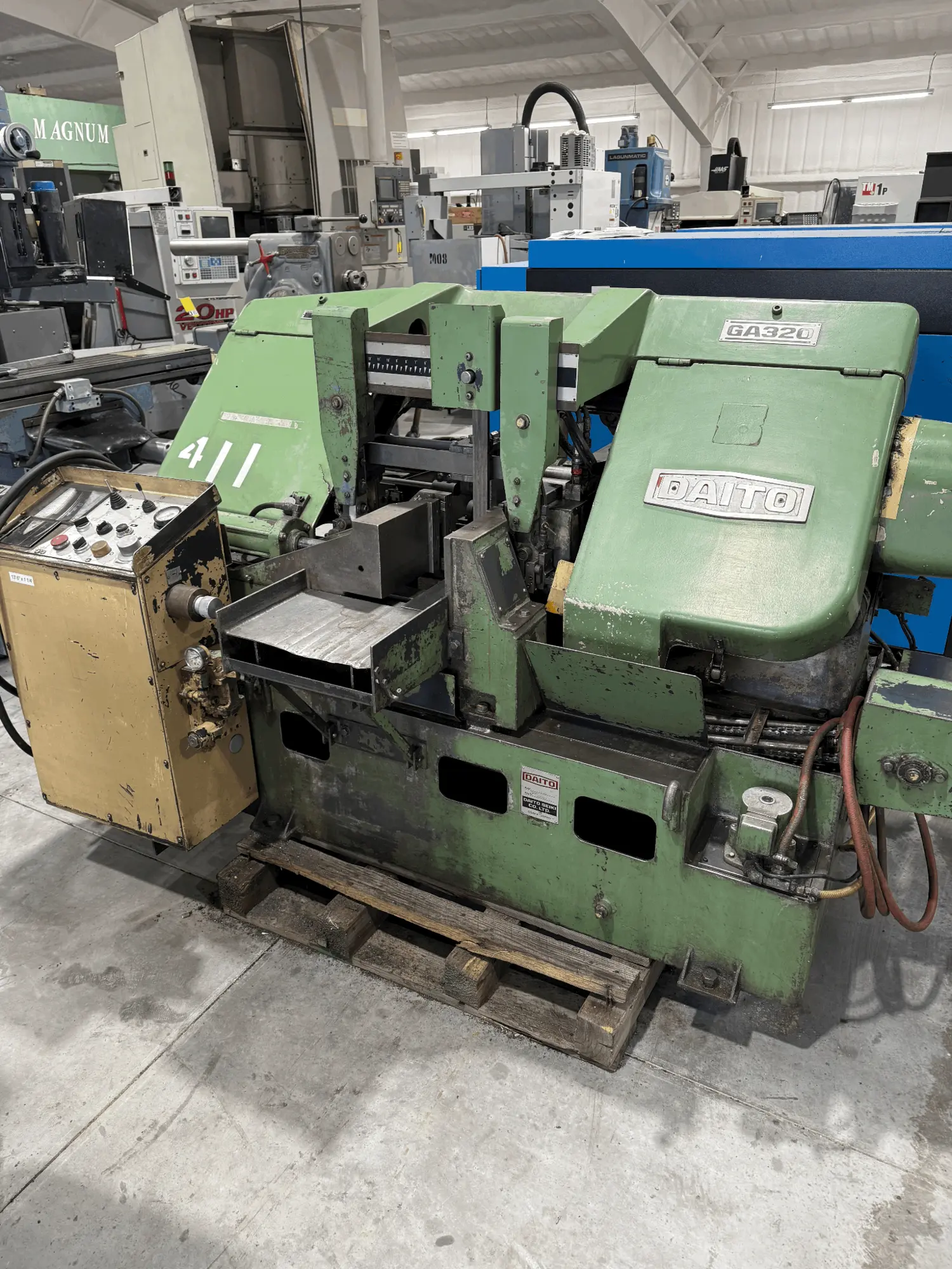 USED DAITO GA320