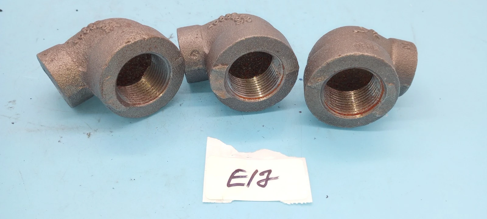 LOT OF 3 90  DEGREE black ELBOW reducer  STEEL 1"  X 1/2'