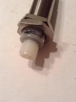 New | in-Stock CUTLER-HAMMER E59-F18C116D01-D2 Sensors | Surplus Asset Holdings #1206464