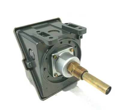 NEW UNITED ELECTRIC C402-121 TEMPERATURE SWITCH C402121
