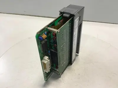 USED ALLEN BRADLEY 1746-IV32 SER C