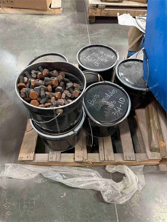Used _UNKNOWN_ _UNKNOWN_ Bolts California US | MachineryMax #1477343