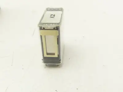 Elesta SGR282 Socket Relay With Base 24VDC 8A Lot Of 12