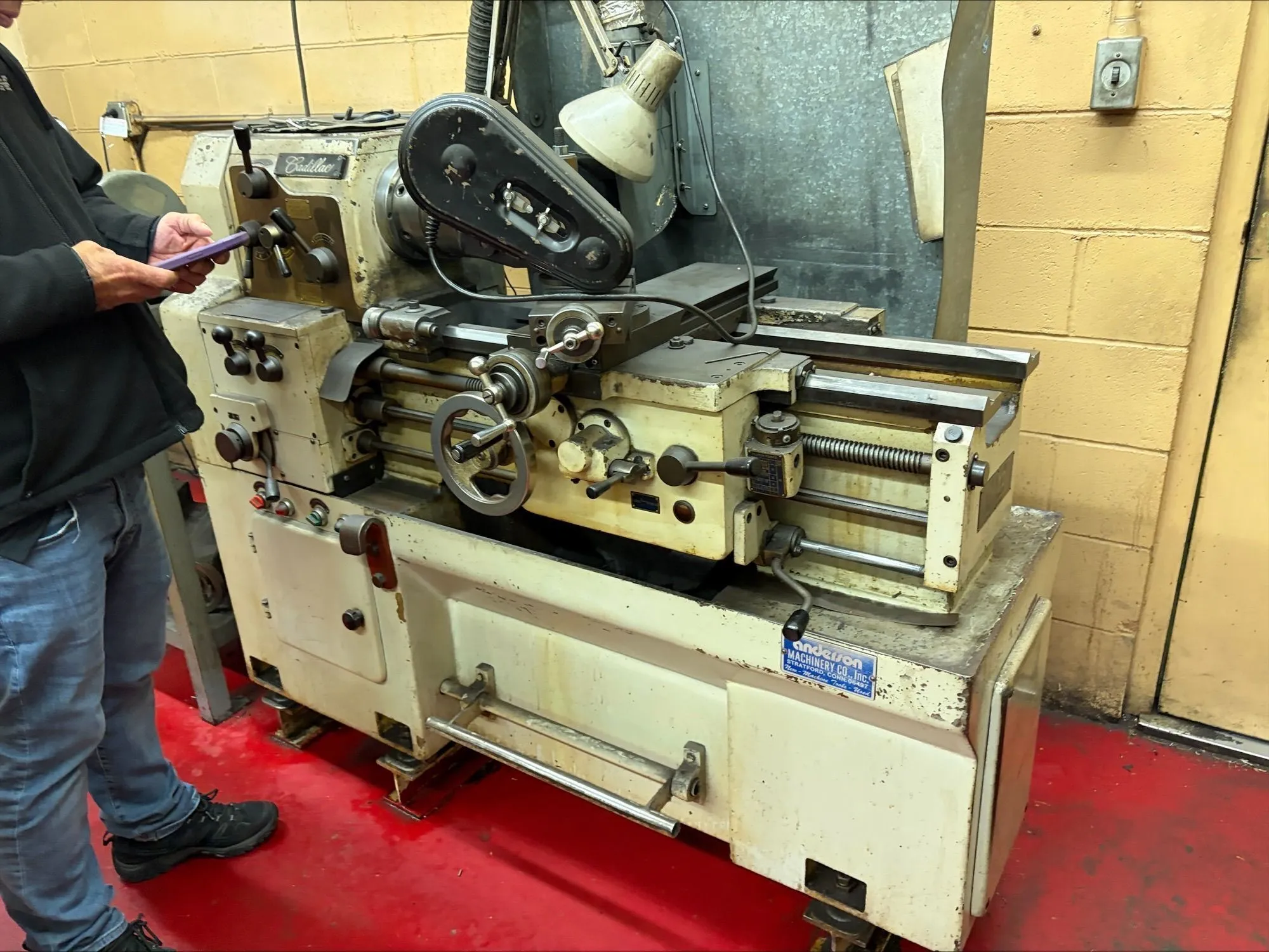 USED CADILLAC 1422