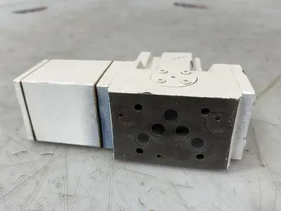 USED MOOG D661-5009