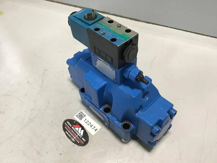 Used VICKERS DG5V8S6AMFTWLB10 Valves/Fittings Michigan US | Ideal Machinery #589388